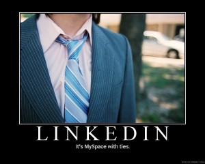 do men and women use social media differently funny linkedin